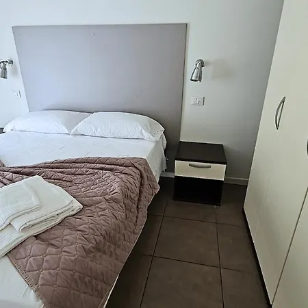 Lejlighedshotel Opera 3*