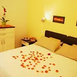 Apartahotel Opera